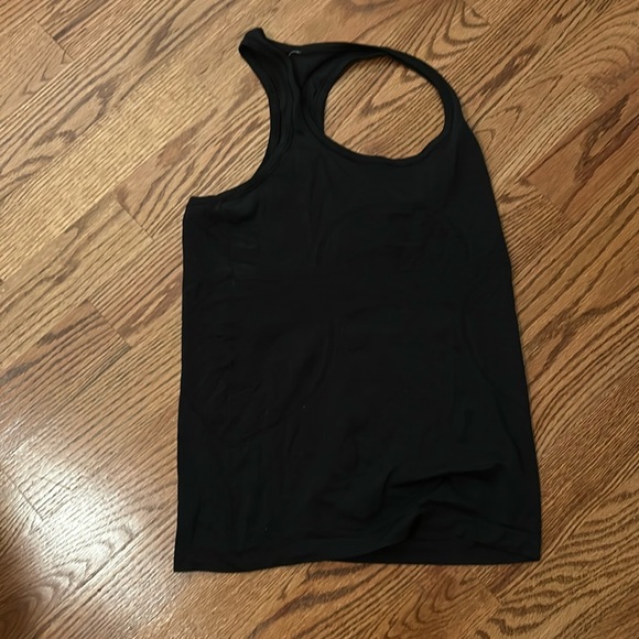 size 8 Lululemon swiftly tech tank top - Picture 1 of 3